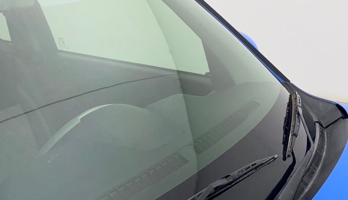 2019 Maruti S PRESSO VXI PLUS AMT, Petrol, Automatic, 54,226 km, Front windshield - Minor spot on windshield