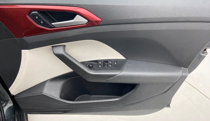 2021 Volkswagen TAIGUN GT PLUS 1.5 TSI DSG, Petrol, Automatic, 33,272 km, Driver Side Door Panels Control