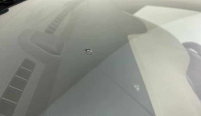 2017 Hyundai Elite i20 ASTA 1.2 (O), Petrol, Manual, 37,884 km, Front windshield - Minor spot on windshield