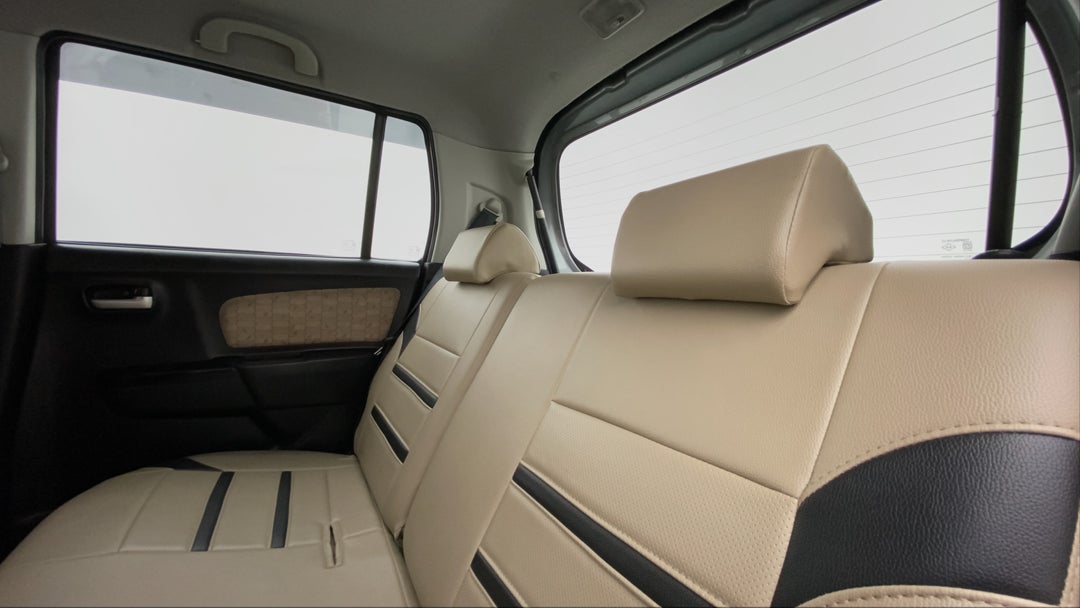 Right Side Rear Door Cabin