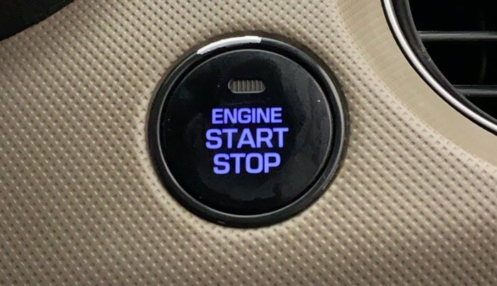 2016 Hyundai Grand i10 ASTA (O) AT 1.2 KAPPA VTVT, Petrol, Automatic, 1,15,410 km, Keyless Start/ Stop Button