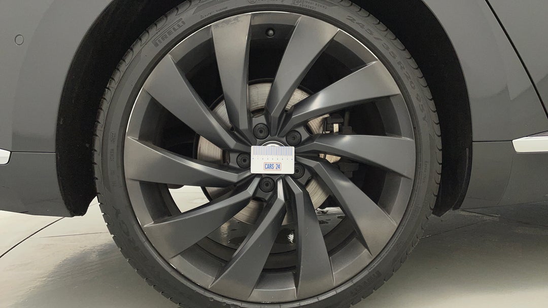 Wheels Rim Rear RHS Gutter Rash