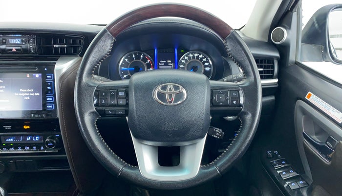 2020 Toyota Fortuner 2.8 4x2 MT, Diesel, Manual, 35,958 km, Steering Wheel Close Up