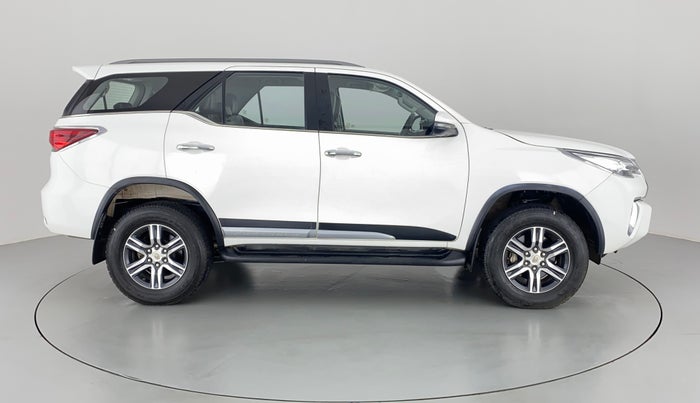 2020 Toyota Fortuner 2.8 4x2 MT, Diesel, Manual, 35,958 km, Right Side View