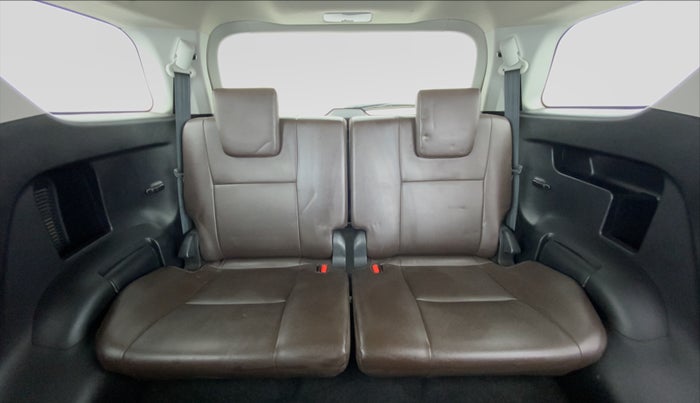 2020 Toyota Fortuner 2.8 4x2 MT, Diesel, Manual, 35,958 km, Third Seat Row ( optional )