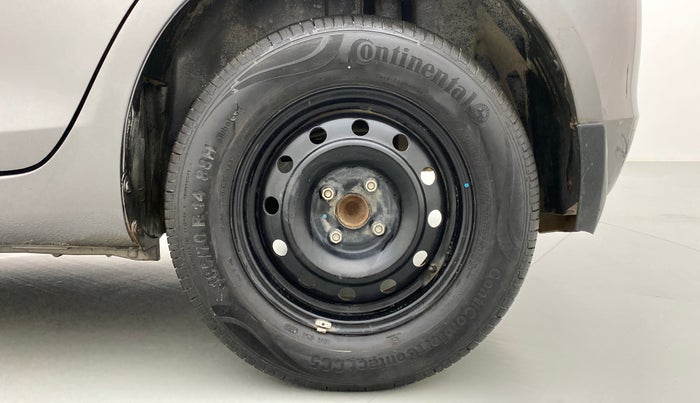 2015 Maruti Swift VXI D, Petrol, Manual, 61,014 km, Left Rear Wheel