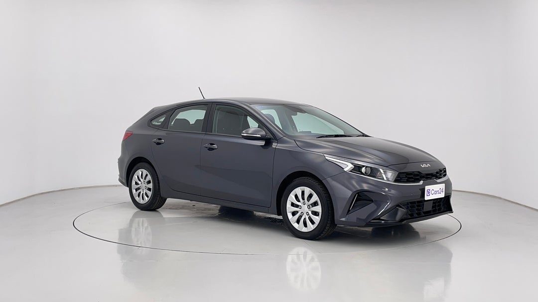 2023 Kia Cerato S, Automatic, 75521 km, Right Front Diagonal (45- Degree) View