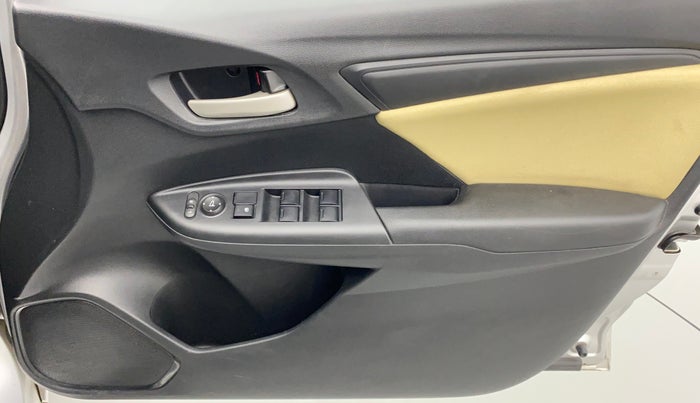 2016 Honda Jazz 1.2 S MT, Petrol, Manual, 19,619 km, Driver Side Door Panels Control