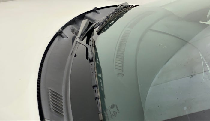 2012 Maruti Swift VDI, Diesel, Manual, 89,038 km, Front windshield - Wiper nozzle not functional