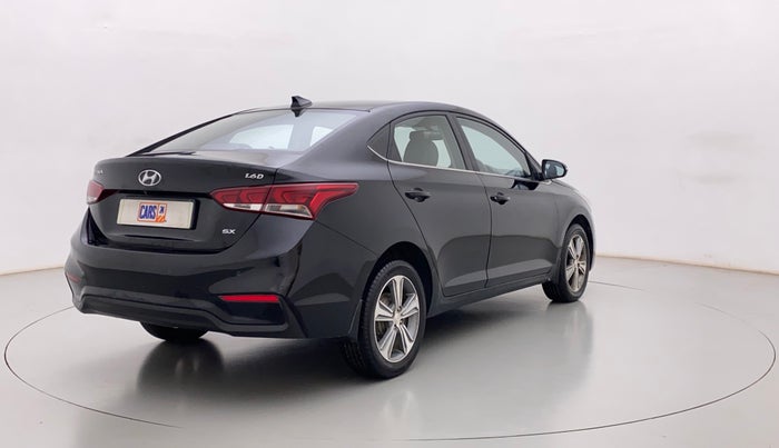 2018 Hyundai Verna 1.6 CRDI SX + AT, Diesel, Automatic, 66,339 km, Right Back Diagonal