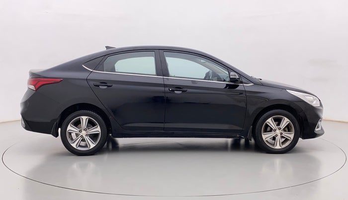 2018 Hyundai Verna 1.6 CRDI SX + AT, Diesel, Automatic, 66,339 km, Right Side View