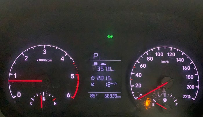 2018 Hyundai Verna 1.6 CRDI SX + AT, Diesel, Automatic, 66,339 km, Odometer Image