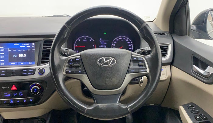 2018 Hyundai Verna 1.6 CRDI SX + AT, Diesel, Automatic, 66,339 km, Steering Wheel Close Up