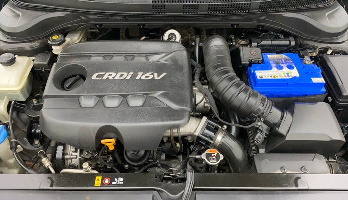 2018 Hyundai Verna 1.6 CRDI SX + AT, Diesel, Automatic, 66,339 km, Open Bonet