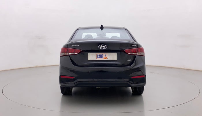 2018 Hyundai Verna 1.6 CRDI SX + AT, Diesel, Automatic, 66,339 km, Back/Rear