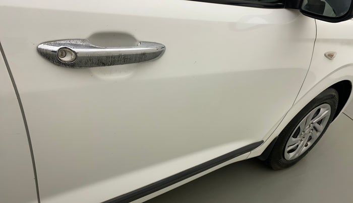 2020 Hyundai AURA S 1.2 CNG, CNG, Manual, 35,727 km, Driver-side door - Slightly dented
