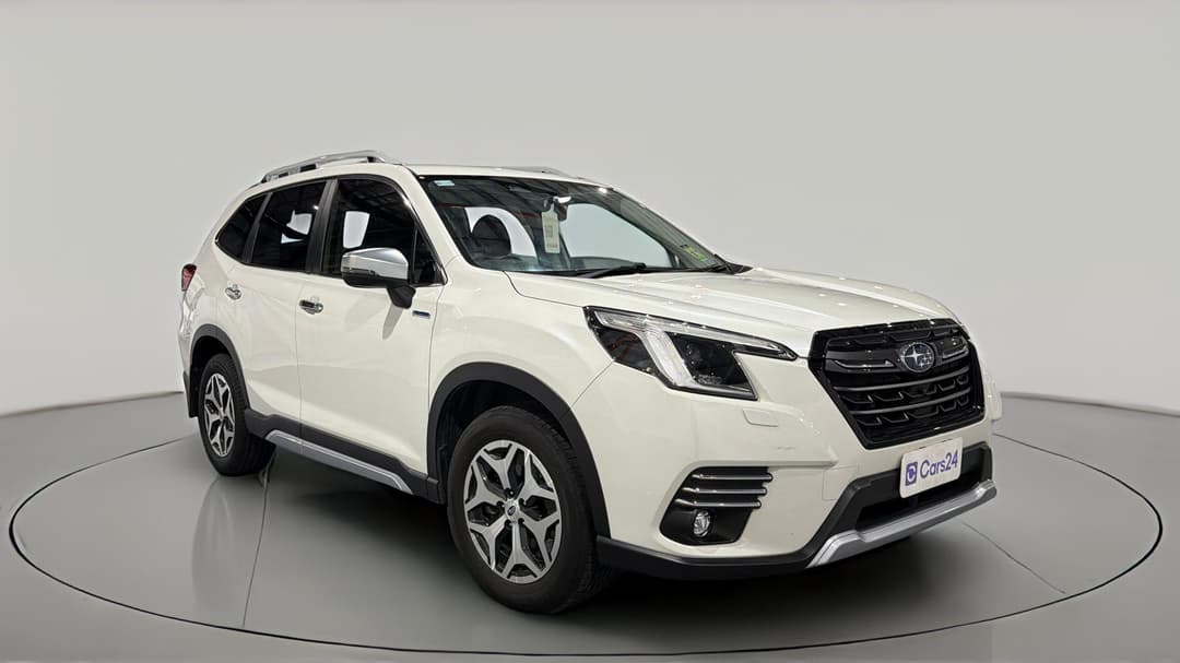 2023 Subaru Forester Hybrid L (AWD), Automatic, 46759 km, Right Front Diagonal (45- Degree) View