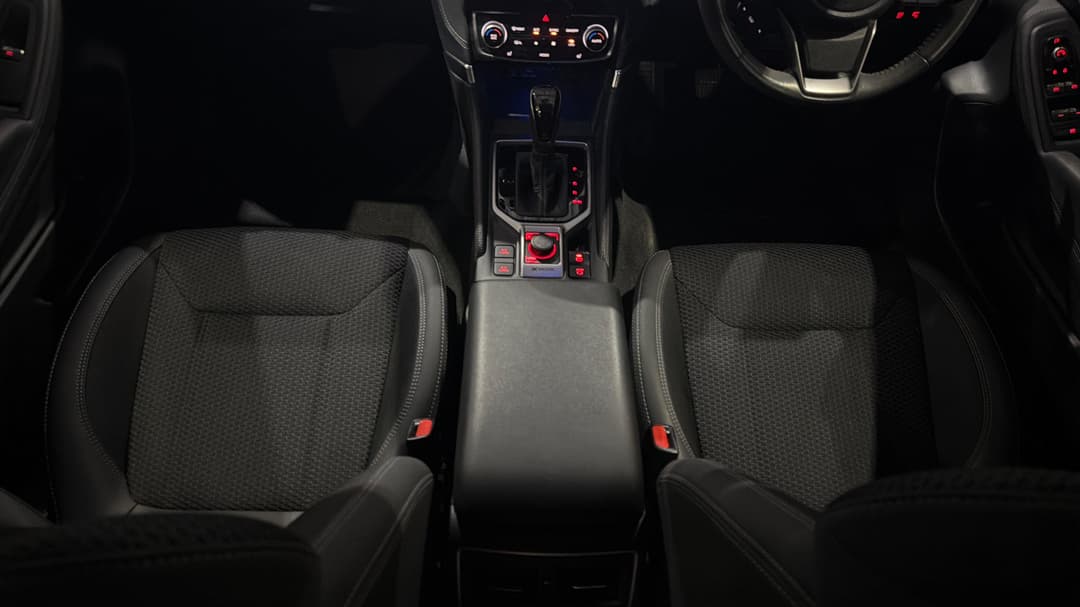 2023 Subaru Forester Hybrid L (AWD), Automatic, 46759 km, Center Console
