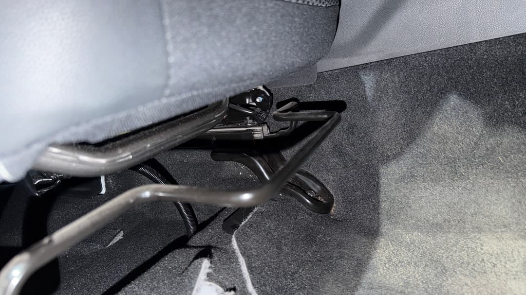 2023 Subaru Forester Hybrid L (AWD), Automatic, 46759 km, Drivers Side Adjustment Panel