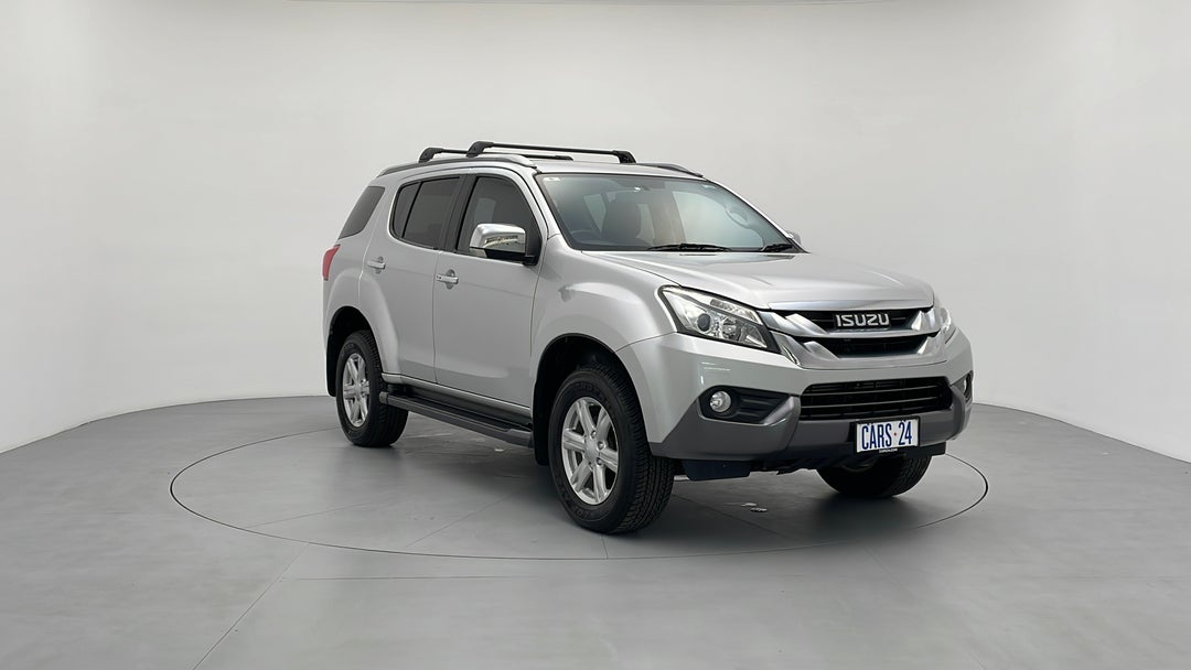 Right Front Diagonal (45- Degree) View