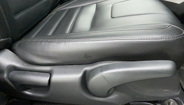 2017 Honda WR-V 1.2 i-VTEC VX MT, Petrol, Manual, 14,281 km, Driver Side Adjustment Panel
