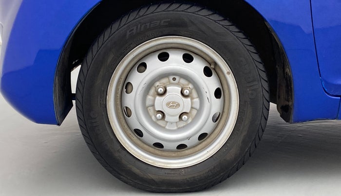 2017 Hyundai Eon ERA +, Petrol, Manual, 37,111 km, Left Front Wheel