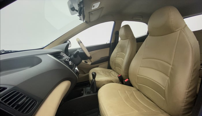 2017 Hyundai Eon ERA +, Petrol, Manual, 37,111 km, Right Side Front Door Cabin
