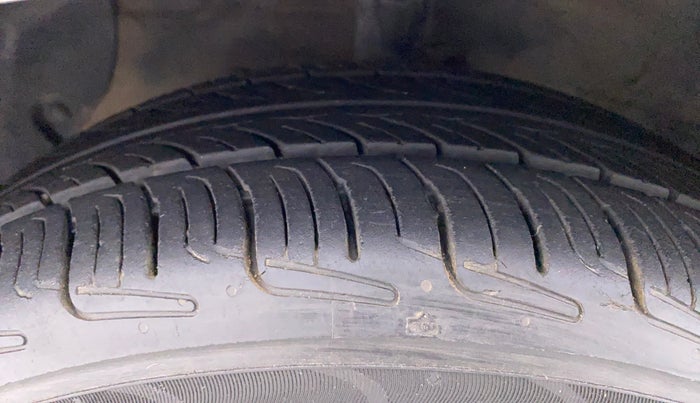 2014 Hyundai Xcent S 1.1 CRDI, Diesel, Manual, 92,405 km, Left Front Tyre Tread