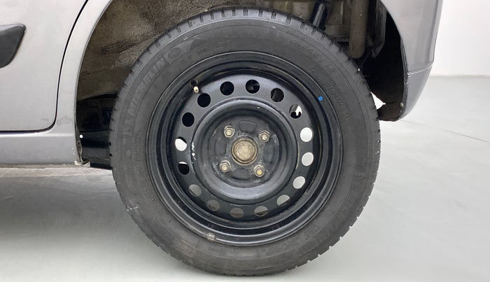 2011 Maruti Wagon R 1.0 VXI, Petrol, Manual, 75,443 km, Left Rear Wheel