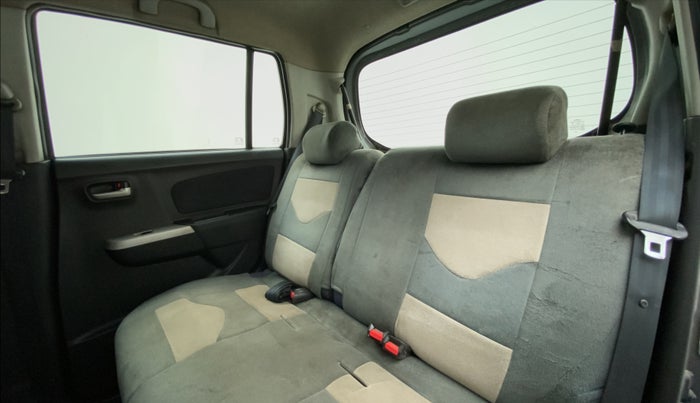 2011 Maruti Wagon R 1.0 VXI, Petrol, Manual, 75,443 km, Right Side Rear Door Cabin