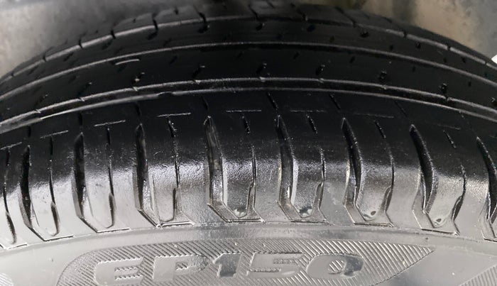 2019 Maruti Dzire VXI, Petrol, Manual, 88,544 km, Left Rear Tyre Tread