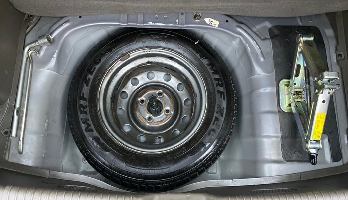2014 Hyundai i10 MAGNA 1.1 IRDE2, Petrol, Manual, 33,799 km, Spare Tyre
