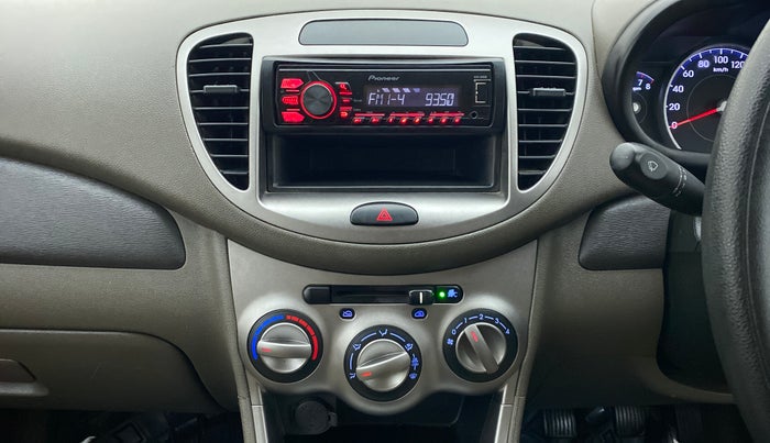 2014 Hyundai i10 MAGNA 1.1 IRDE2, Petrol, Manual, 33,799 km, Air Conditioner
