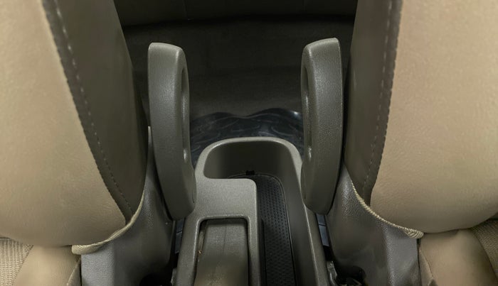 2014 Hyundai i10 MAGNA 1.1 IRDE2, Petrol, Manual, 33,799 km, Driver Side Adjustment Panel