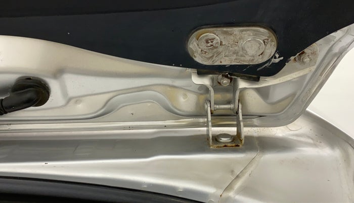 2012 Honda Brio E MT, Petrol, Manual, 83,271 km, Dicky (Boot door) - Slightly rusted