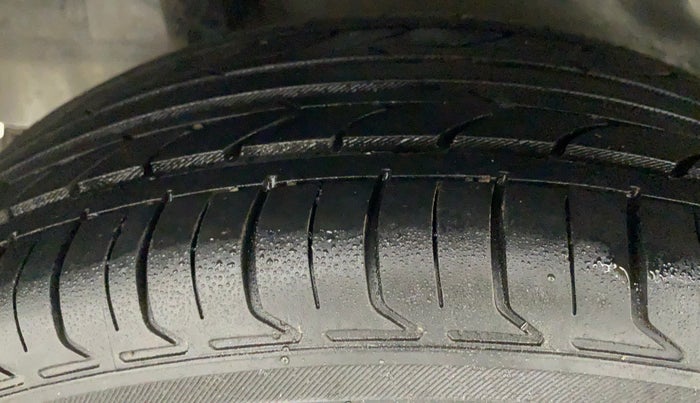 2012 Honda Brio E MT, Petrol, Manual, 83,271 km, Right Rear Tyre Tread