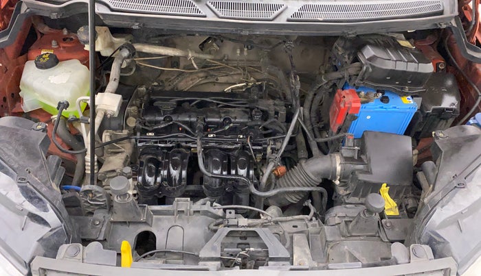 2016 Ford Ecosport AMBIENTE 1.5L PETROL, Petrol, Manual, 1,11,586 km, Open Bonet