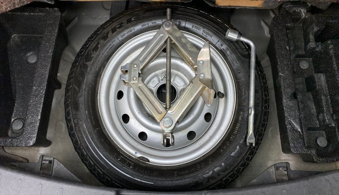 2011 Maruti Wagon R 1.0 LXI, Petrol, Manual, 82,053 km, Spare Tyre