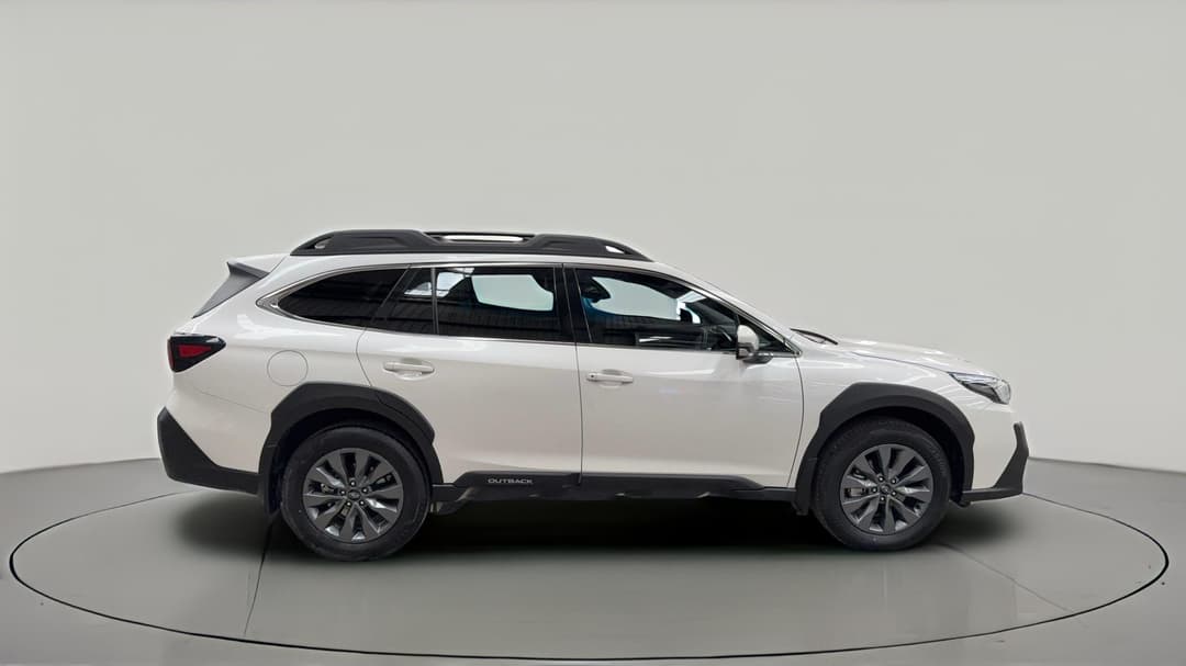 2023 Subaru Outback AWD, Automatic, 49665 km, Right Side View