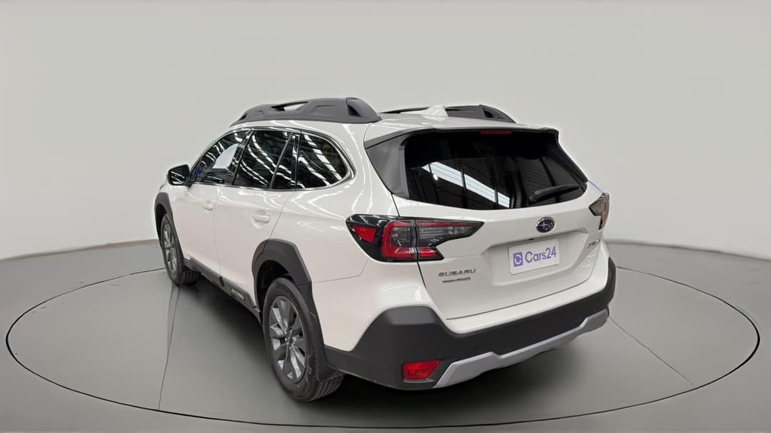 2023 Subaru Outback AWD, Automatic, 49665 km, Left Back Diagonal (45- Degree) View