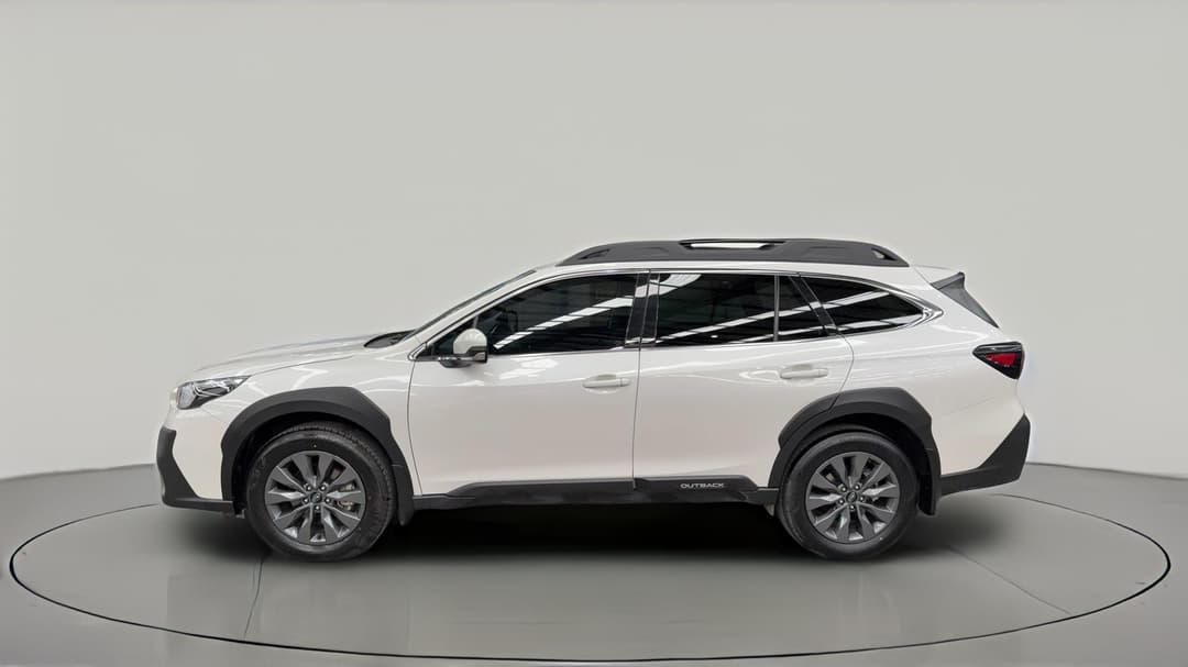 2023 Subaru Outback AWD, Automatic, 49665 km, Left Side View