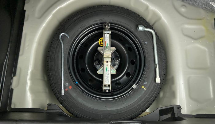 2018 Maruti Swift ZXI D, Petrol, Manual, 12,501 km, Spare Tyre