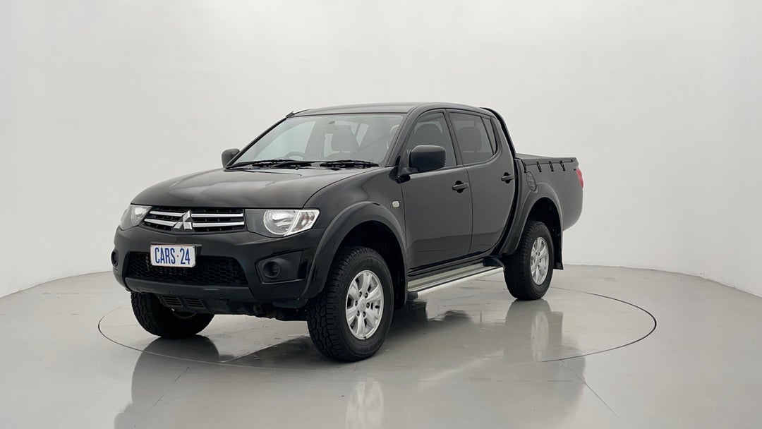 Left Front Diagonal (45- Degree) View