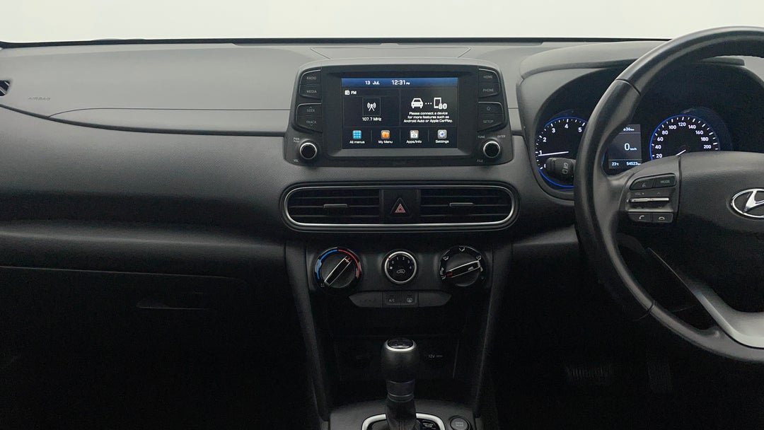 2020 Hyundai Kona Active (fwd), Automatic, 54523 km, Center Console