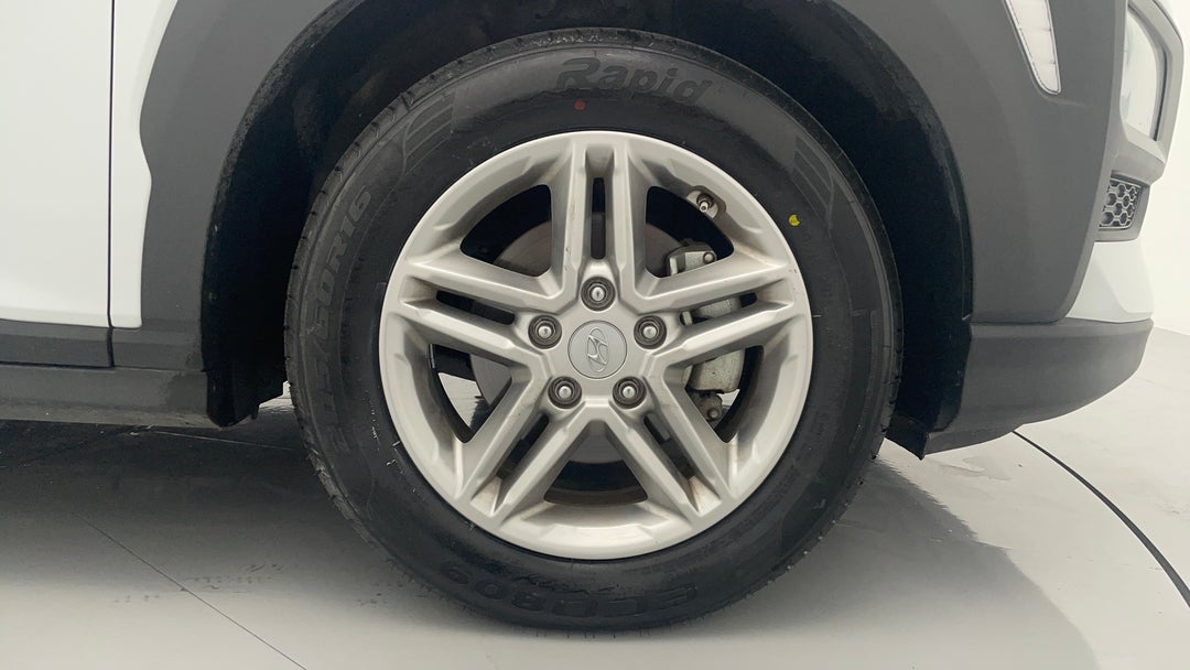 2020 Hyundai Kona Active (fwd), Automatic, 54523 km, Right Front Wheel