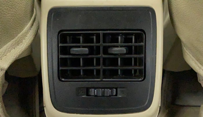 2018 Maruti Dzire VXI, Petrol, Manual, 62,621 km, Rear AC Vents