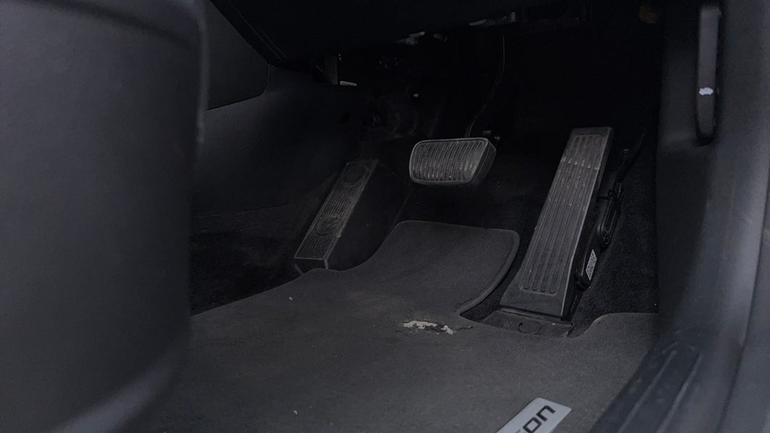 Pedals and Footmat