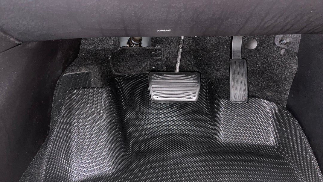 Pedals and Footmat