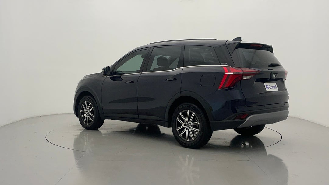 Left Back Diagonal (45- Degree) View