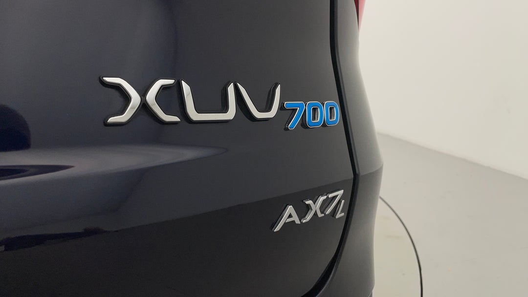 Badge (Boot Right Side)